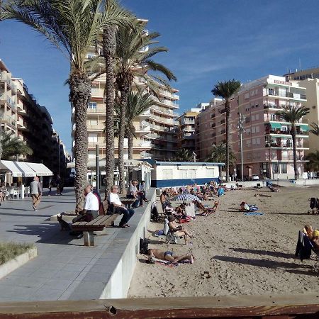 Apartment Only 250M From The Beach Los Locos Torrevieja Esterno foto