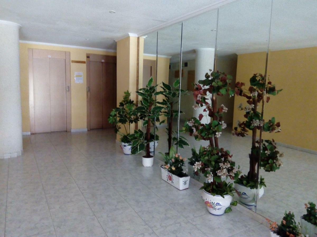 Apartment Only 250M From The Beach Los Locos Torrevieja Esterno foto